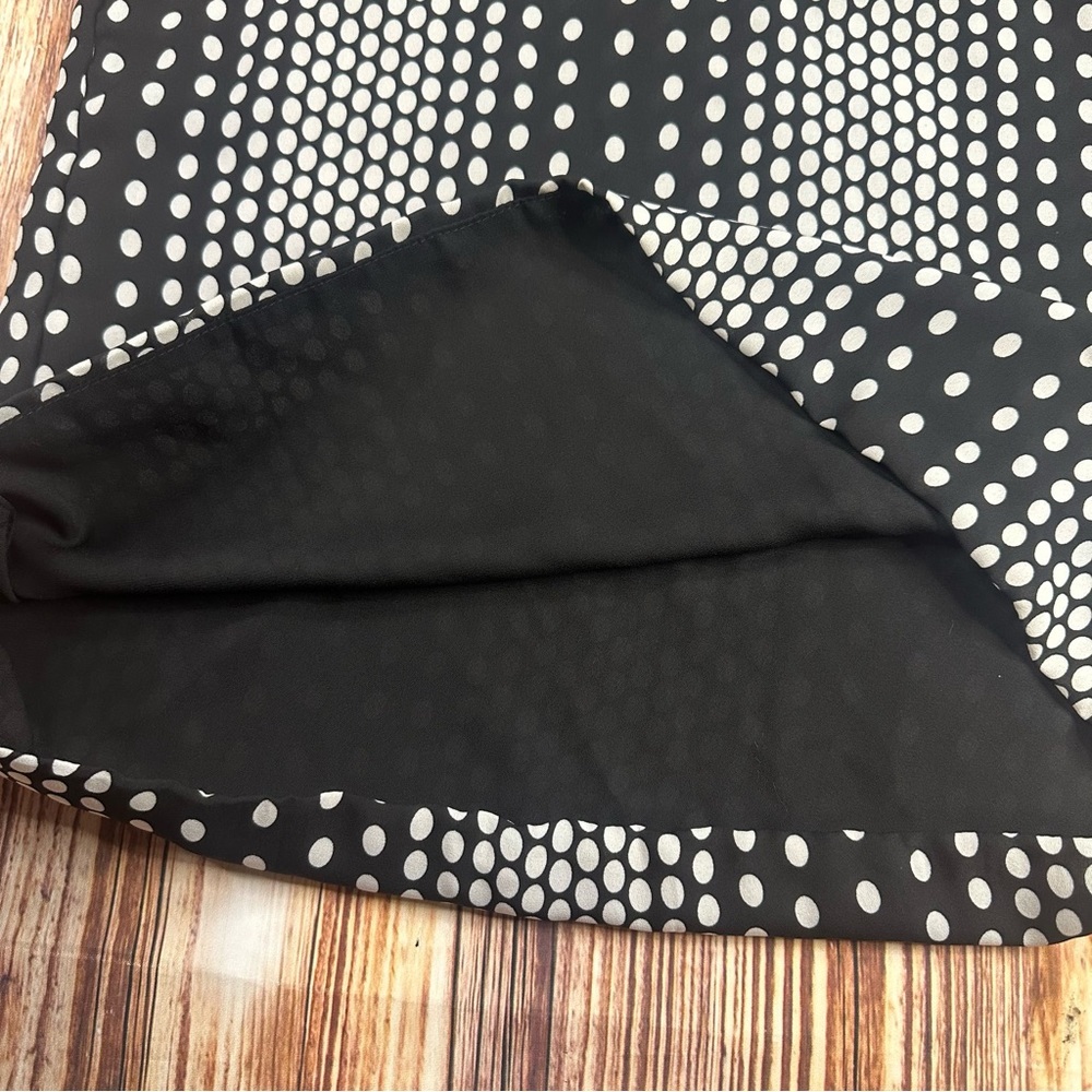 NWT Premise sleeveless Women’s Blouse Size Small White/Black - Picture 4 of 8